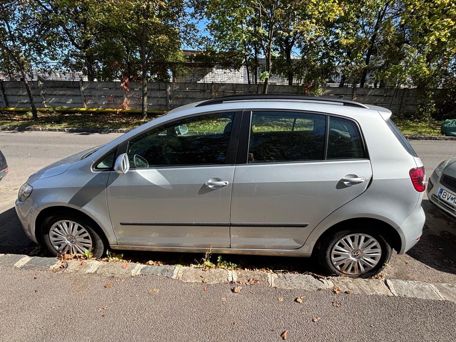 VOLKSWAGEN Golf Plus 2010 — imagine 5