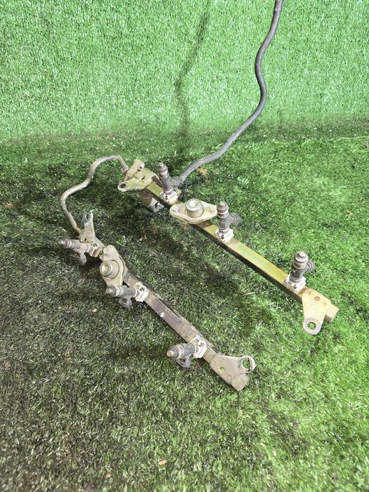 Форсунки топливные Ниссан Патфаиндер Р51 4.0 Pathfinder R51 VQ40 рейка