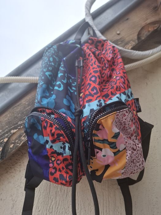 Desigual Раница с животински принт и пачуърк ефект