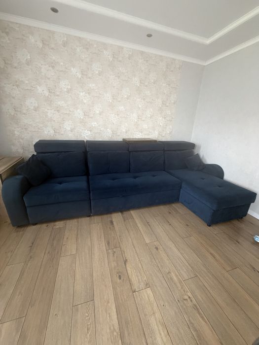 Продам диван раскладной 4 метра