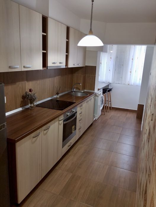 Garsoniera de inchiriat