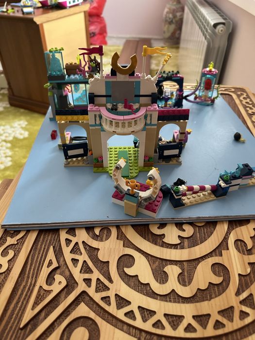 Продам лего  оригинал