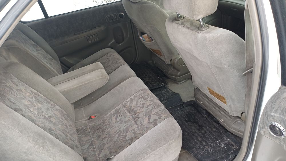 Nissan Rnessa Quattro