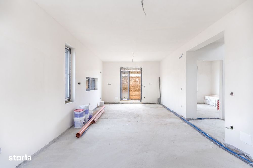Casa individuala de vanzare in Corusu – finisata exterior, interior
