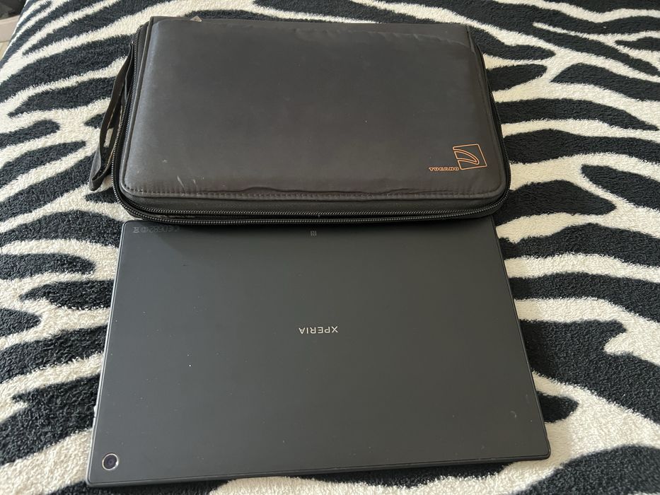 Vand urget tableta sony