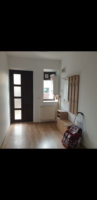 Inchiriez casă în Cantemir