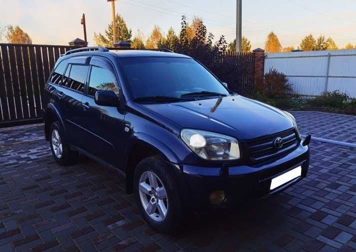 Продаю Toyota Rav 4