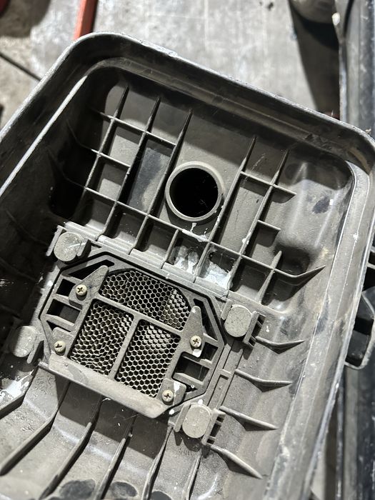 Дмрв митсубиши спейс рунер