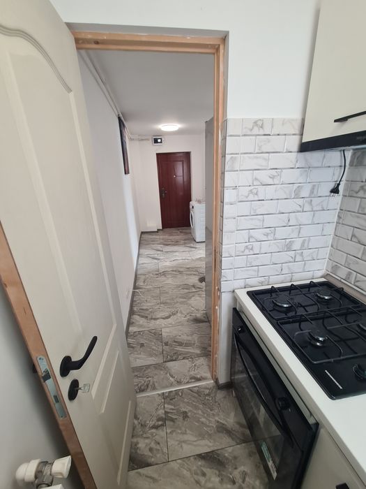 Garsoniera complet renovata sector 4