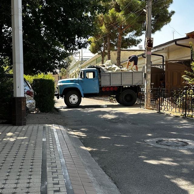 Samosval Zil sotiladi