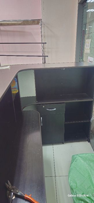 Ресепшен,  отдам даром