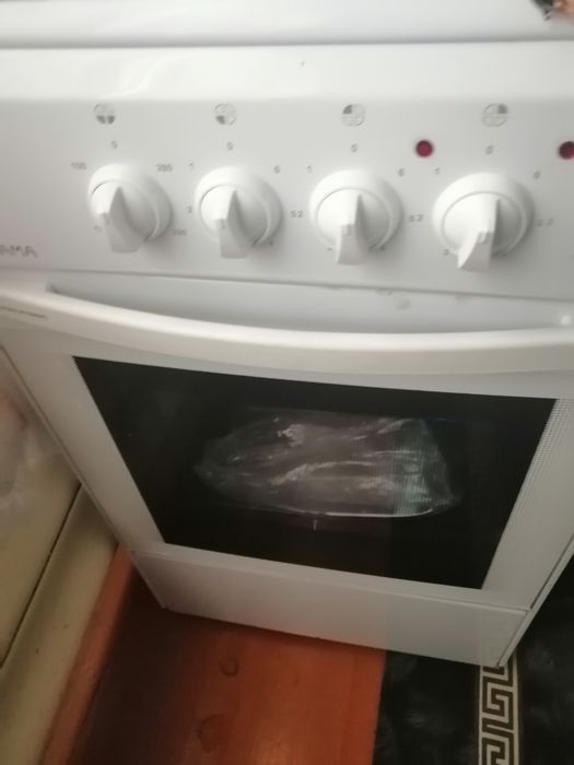 Продам электроплиту хххххххххххххх