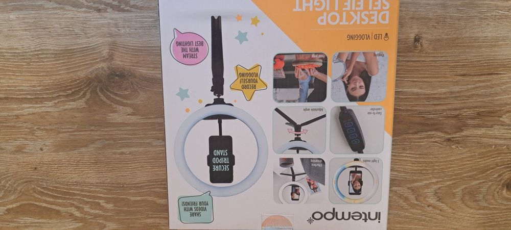 Нов микрофон на стойка за студио/селфи лампа