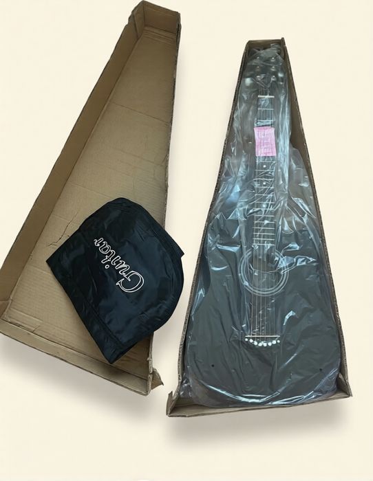 Гитара акустическая