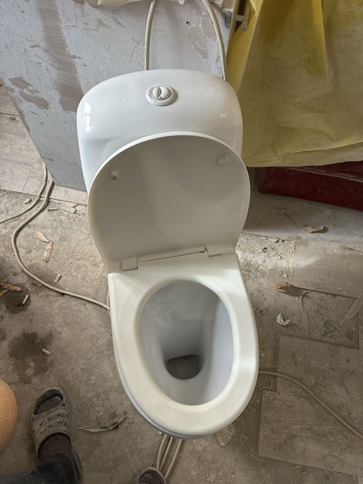 Ванна и унитаз в отличном состоянии