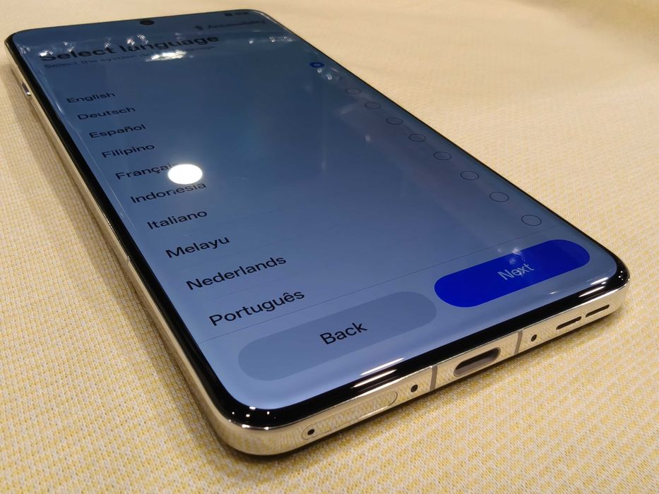 OnePlus 13 16/512 син - SD8 Elite; 6.82";Hasselblad 3x50mpx;6000mAh