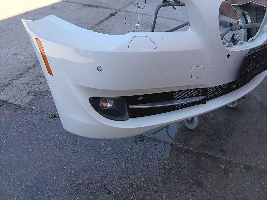 Предна броня за BMW F10