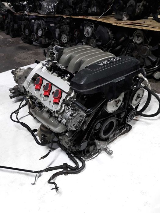 Двигатель Audi AUK 3.2 FSI