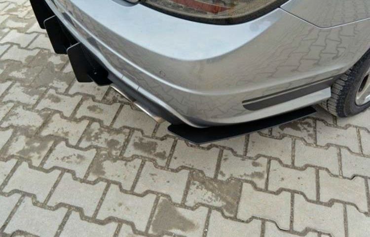 Добавка за дифузьор за Mercedes W204 / Мерцедес 204 Diffuser splitter