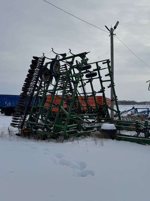 Посевной комплекс John Deere 730