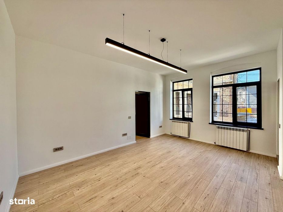 De închiriat | Spațiu 2 camere | Piața Unirii | 43 mp | 650 €/lună