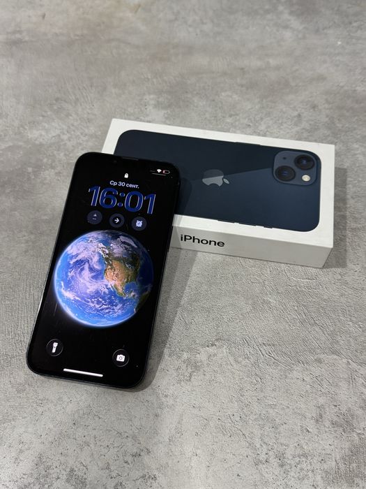 Продам iphone 13 128 gb