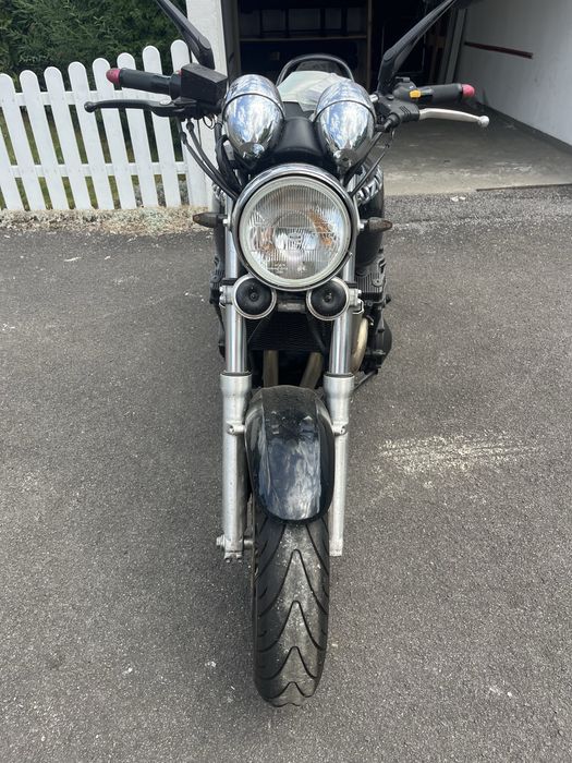 Suzuki gsx750 inazuma. 35kw