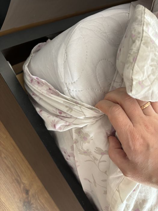 Двухспальная кровать ikea