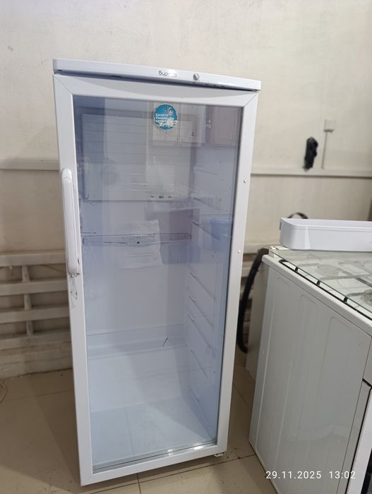 Витринный холодильник