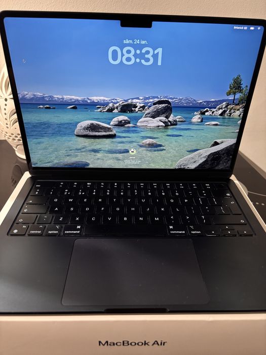 MacBook Air M2 2022