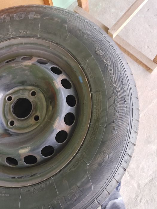 Diska balon 205/70/R14 Fumaxx