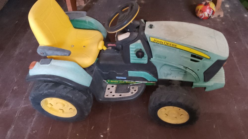 Детски трактор 12в