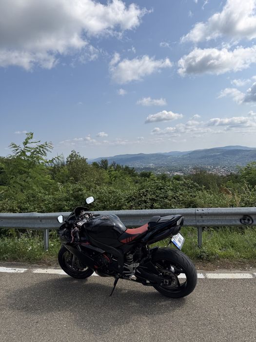 De vanzare Yamaha R1 2007 cu traction control