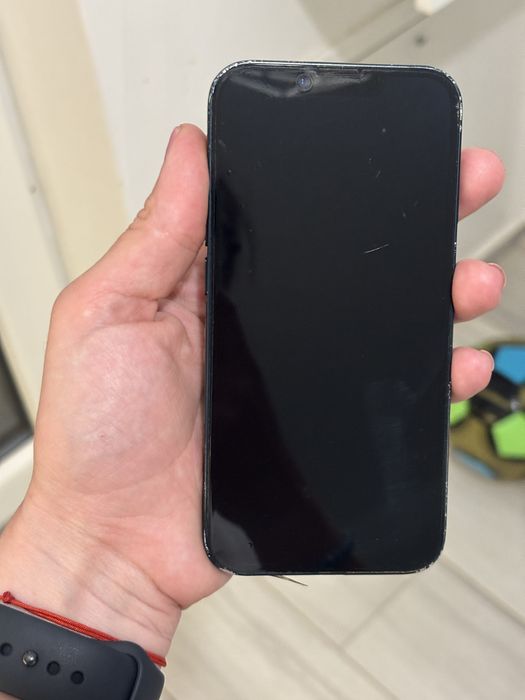 Iphone 13 , baterie 85%