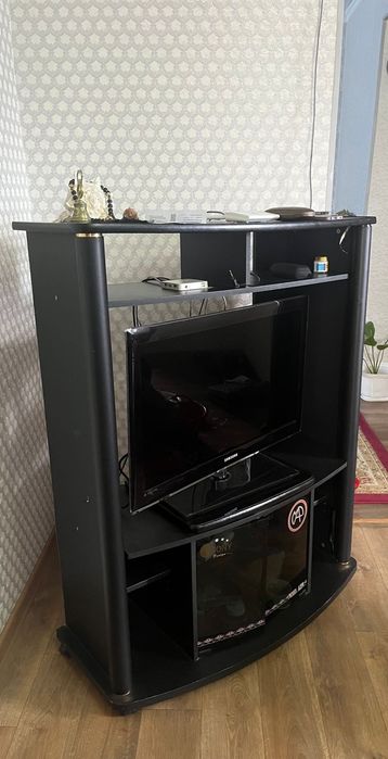 Продам подставку для телевизора