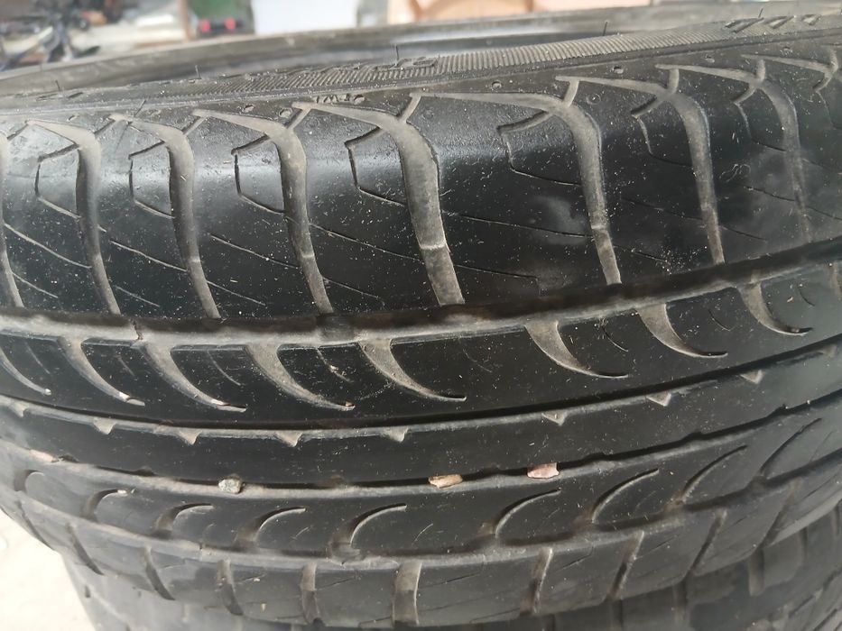 Продам резину б/у
