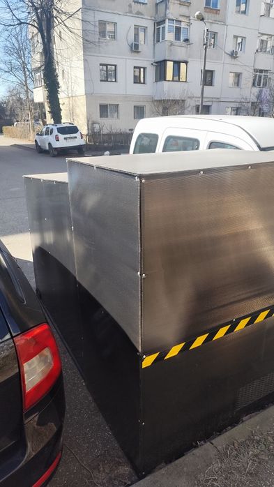 Garaj moto policarbonat