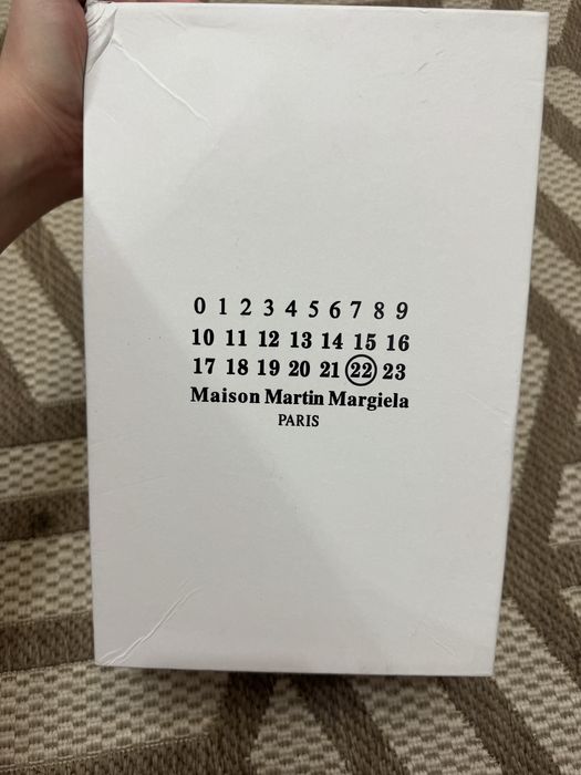 Продам кроссовки