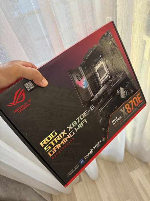 Placa de baza X870E-Gaming Rog Strix
