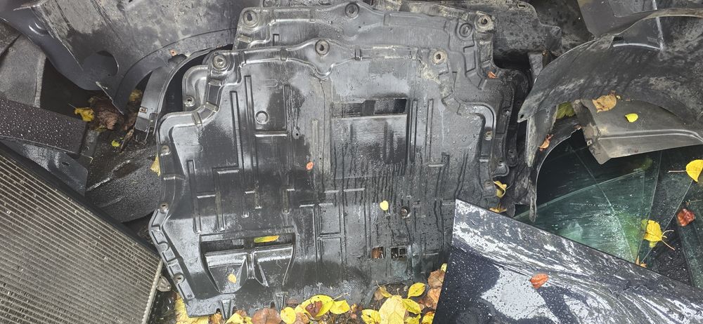 Scut motor original vw Passat B6 B7