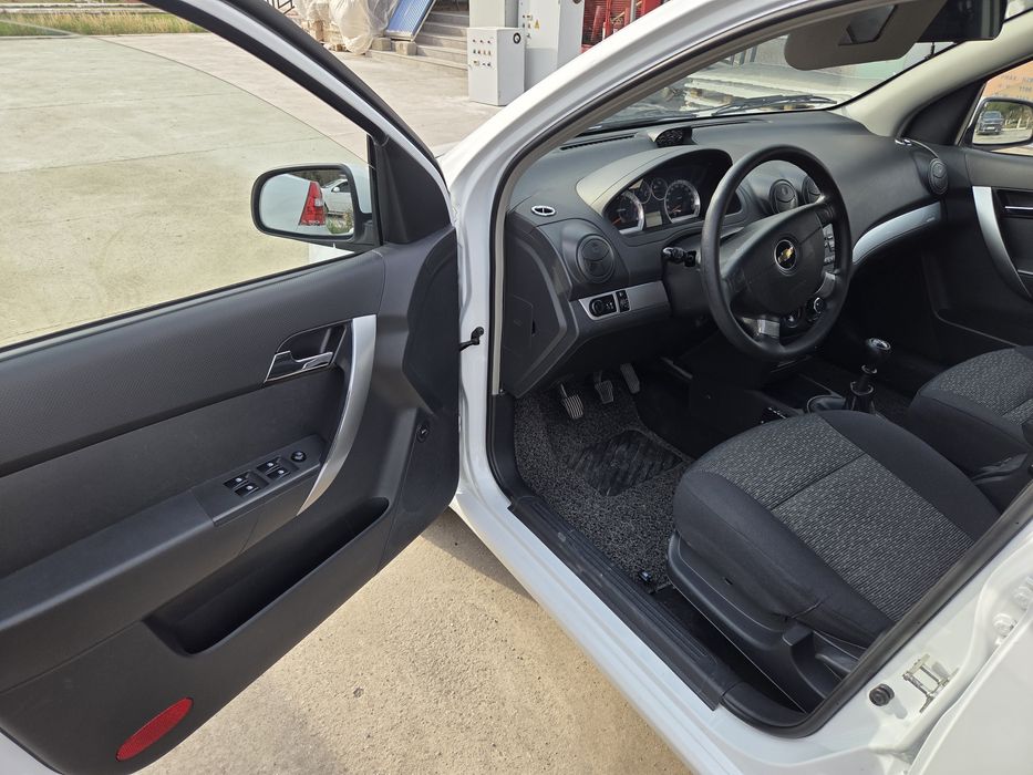 Nexia 3   2-позиция