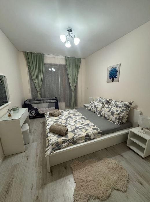 Дава се под наем Двустаен апартамент в Варна, Аспарухово - 80 кв.м за 498.27 € - Снимка #2