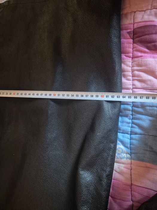 Кожанная куртка на 58-60