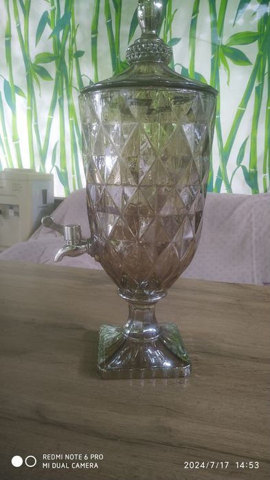 Графин с краником 3 литра