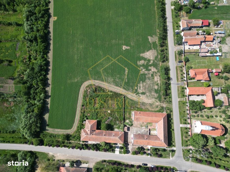 Casa cu istorie in Petrovaselo