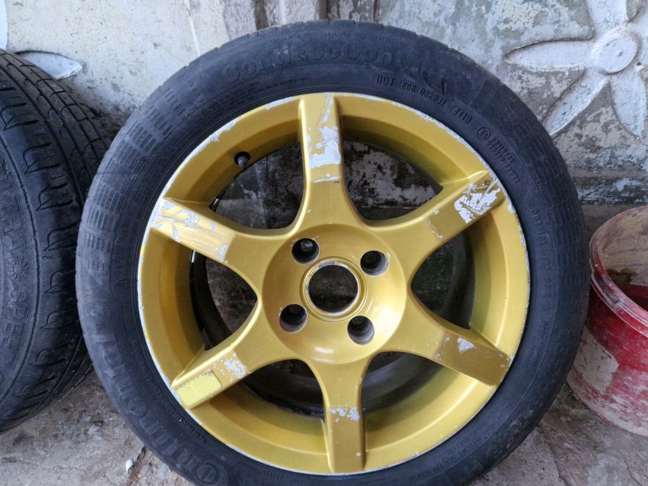 4 Roți 195/60  R15 Ford Focus 1 Aliaj + 1 Tablă