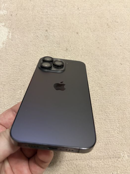 Продам Оригинал Iphone 13 Pro как новый