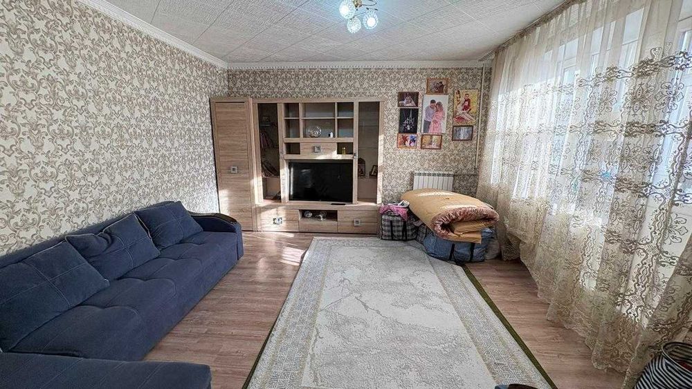 Продам 1к квартиру Рустам Империя.