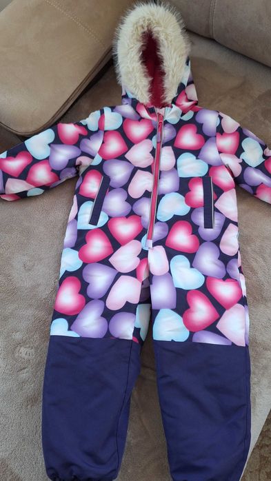 Детски гащеризон. За момиче. Размер 98. Запазен.