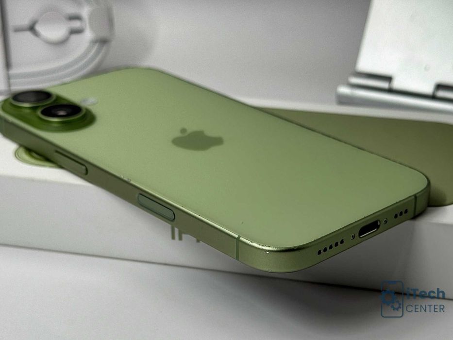 iPhone 17 256GB Sage, 100% батерия, ОТЛИЧЕН, 1г. ГАРАНЦИЯ!